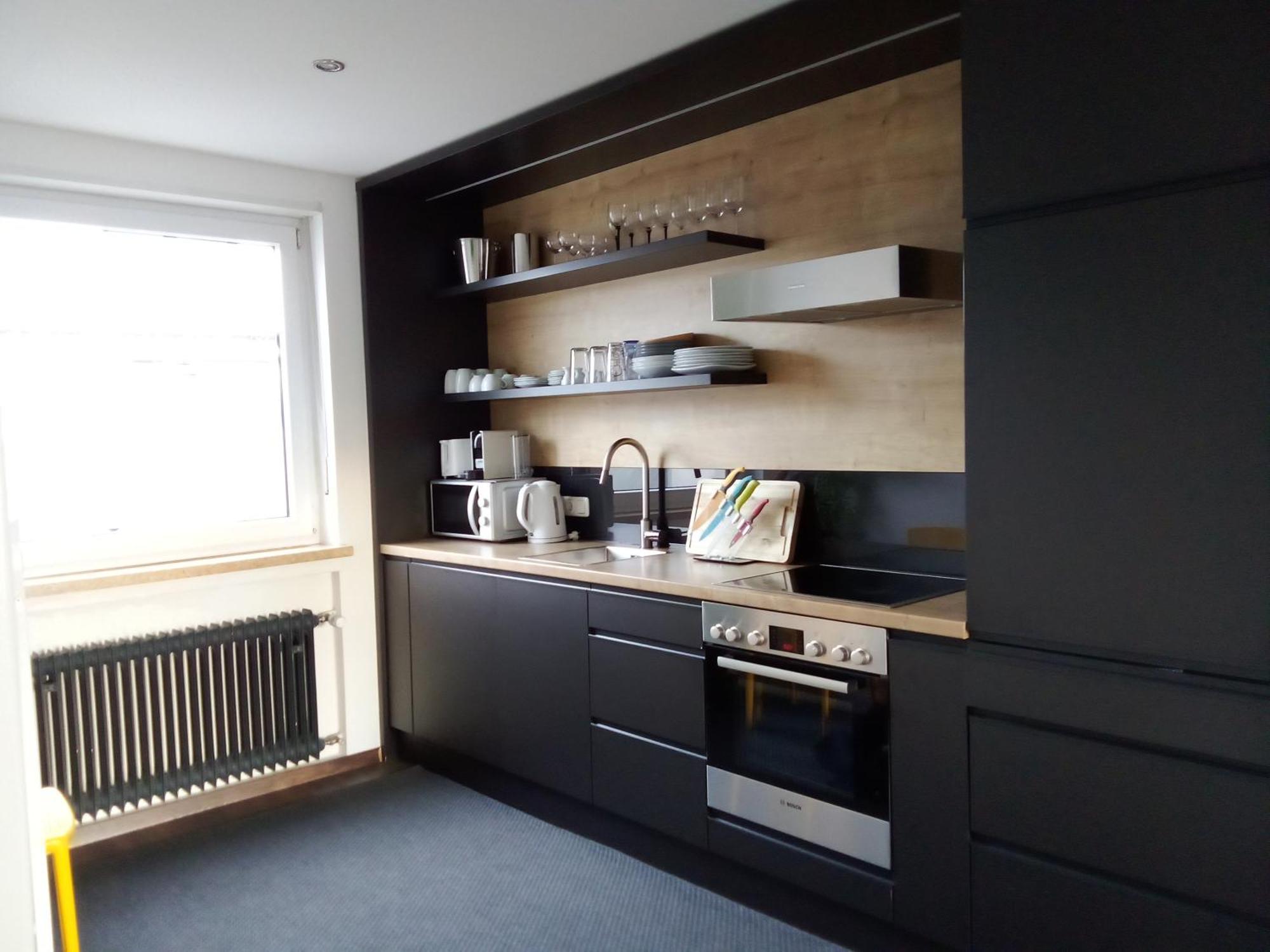 Apartments - Geraeumige 95 Qm Mit Balkon Augsburg Bagian luar foto